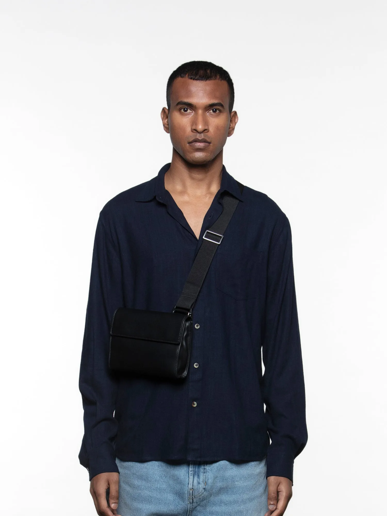 Relaxed linen shirt