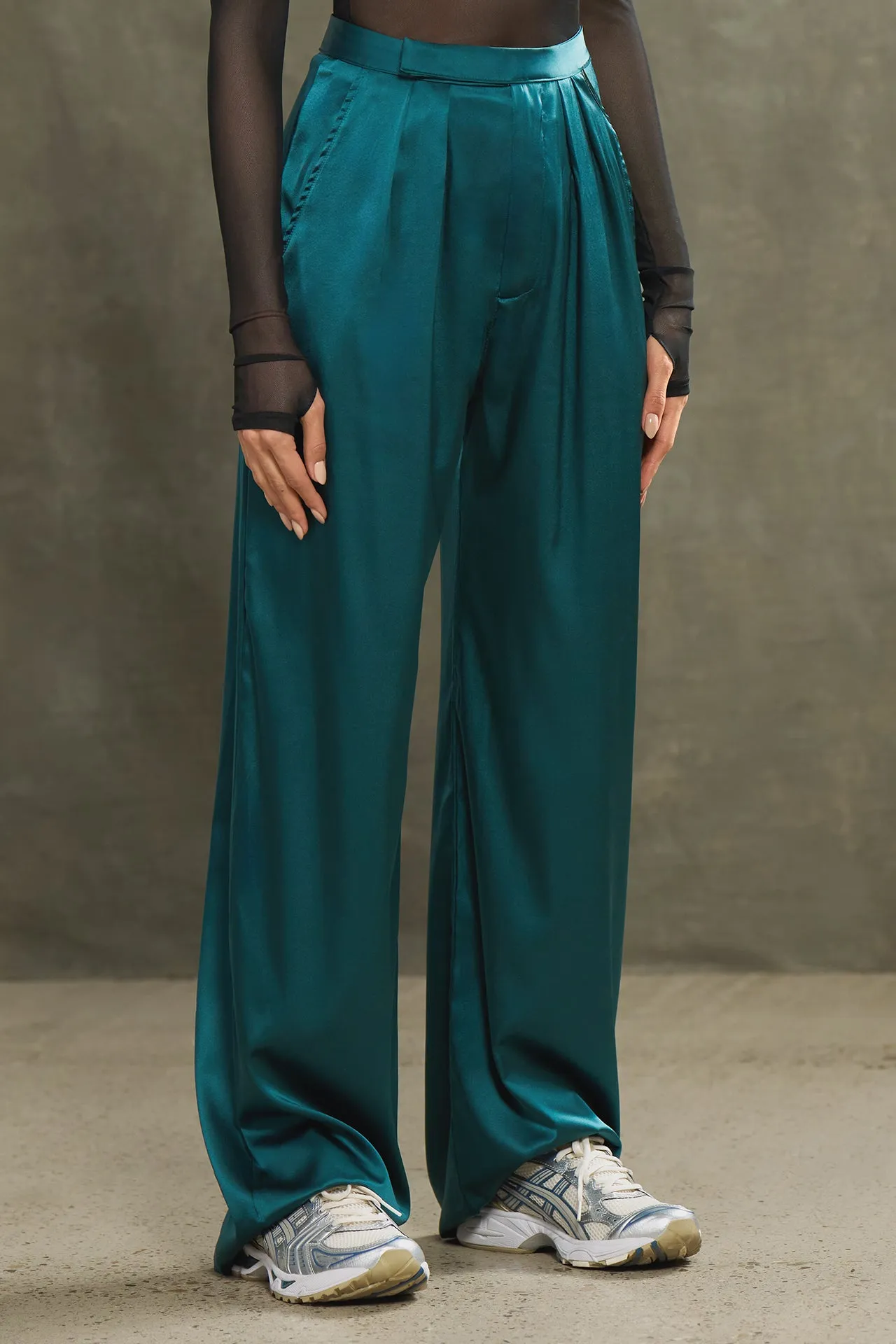 Relaxed Silk Trouser