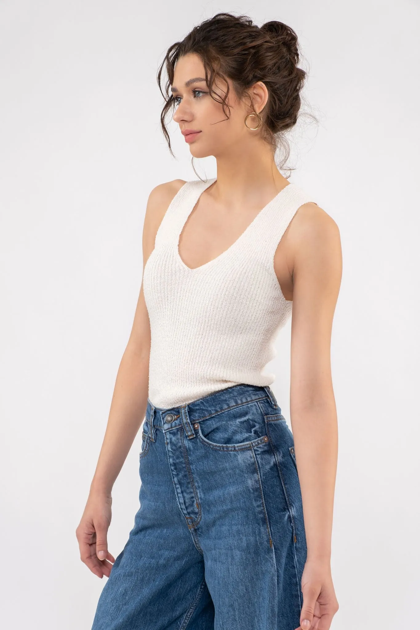 Sala V Knit