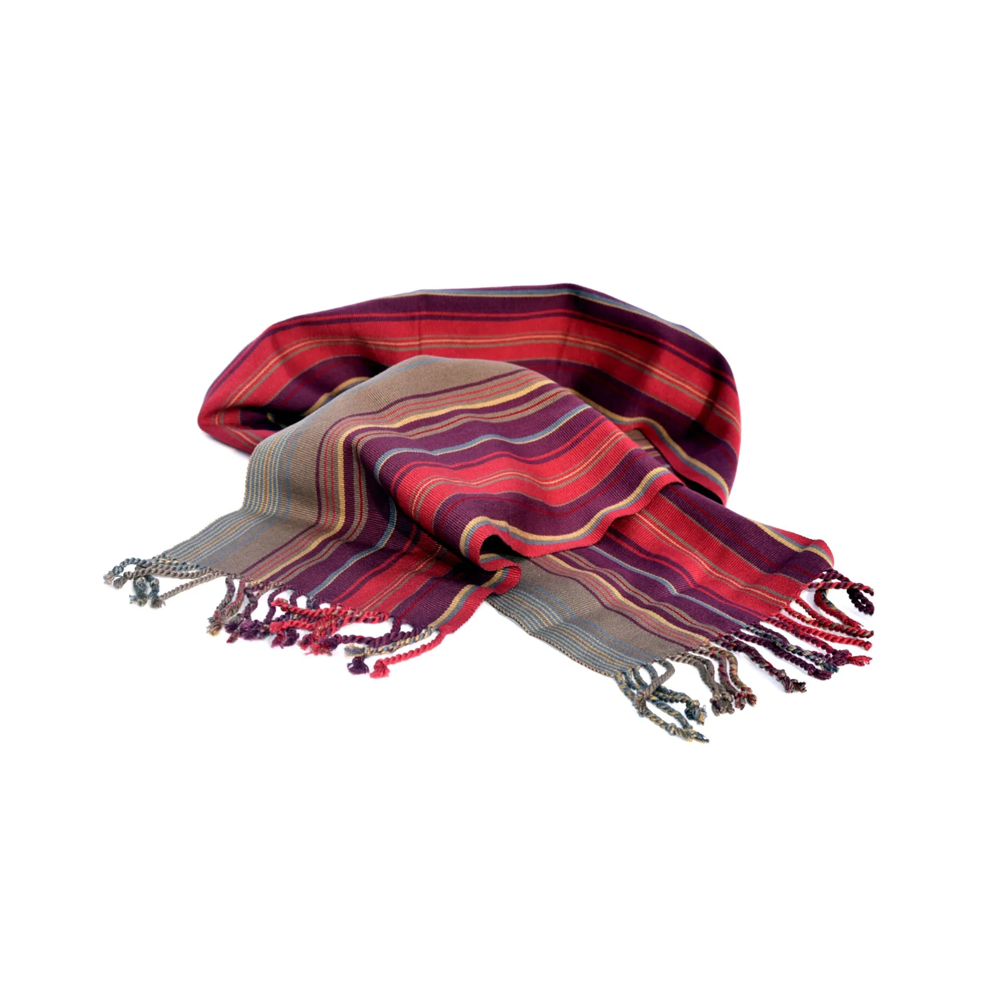 Scarf Embroidered in Loom
