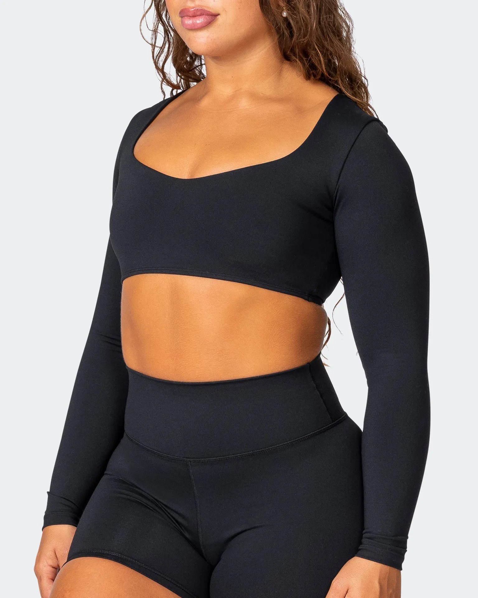 Sleek Long Sleeve Bra - Black