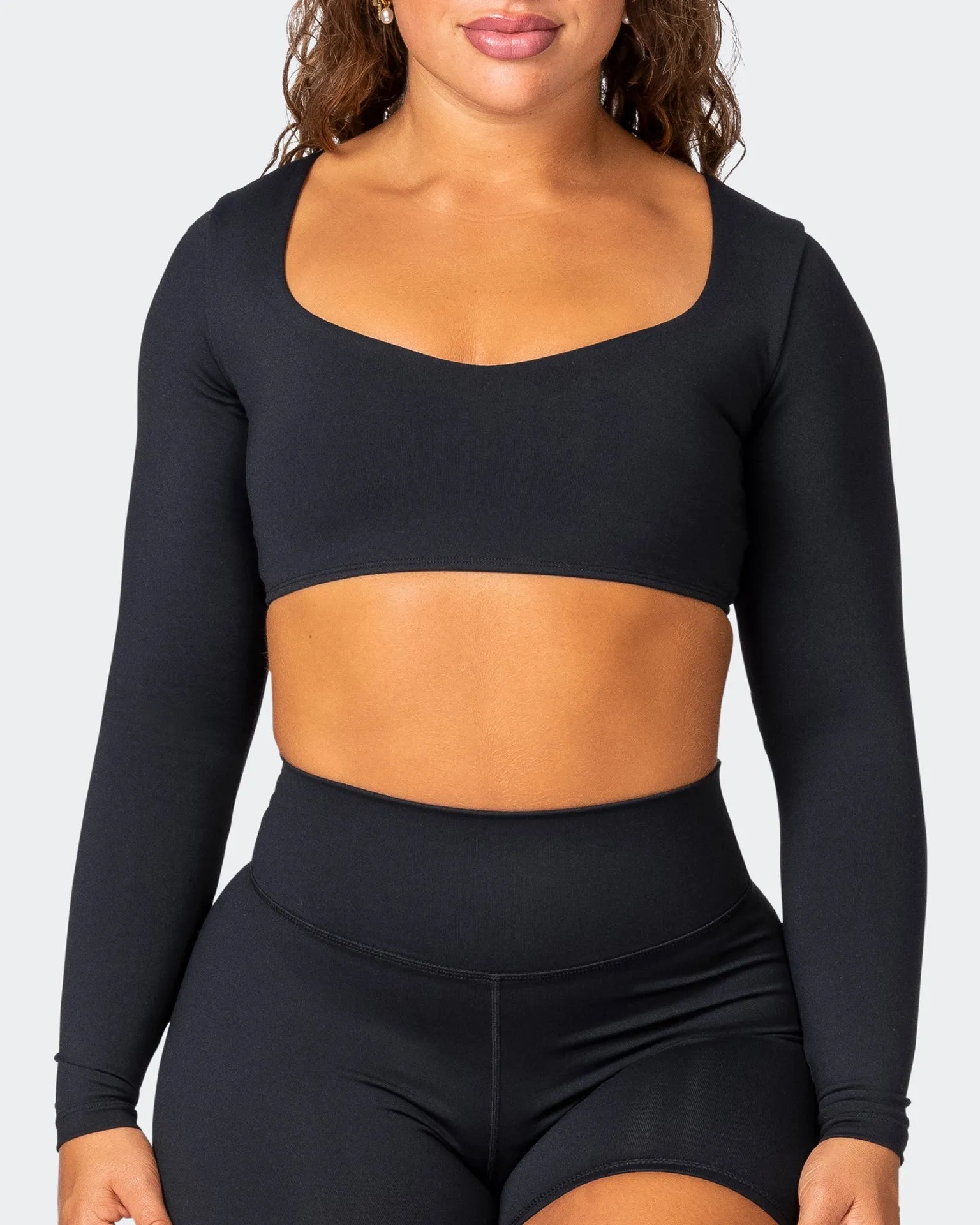 Sleek Long Sleeve Bra - Black