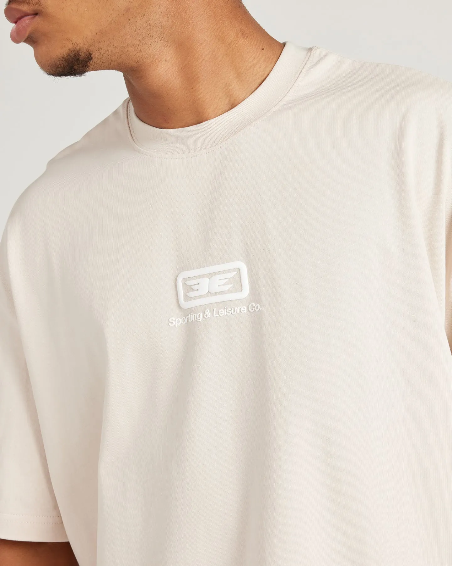 Sporting & Leisure Men's Tee - Sahara