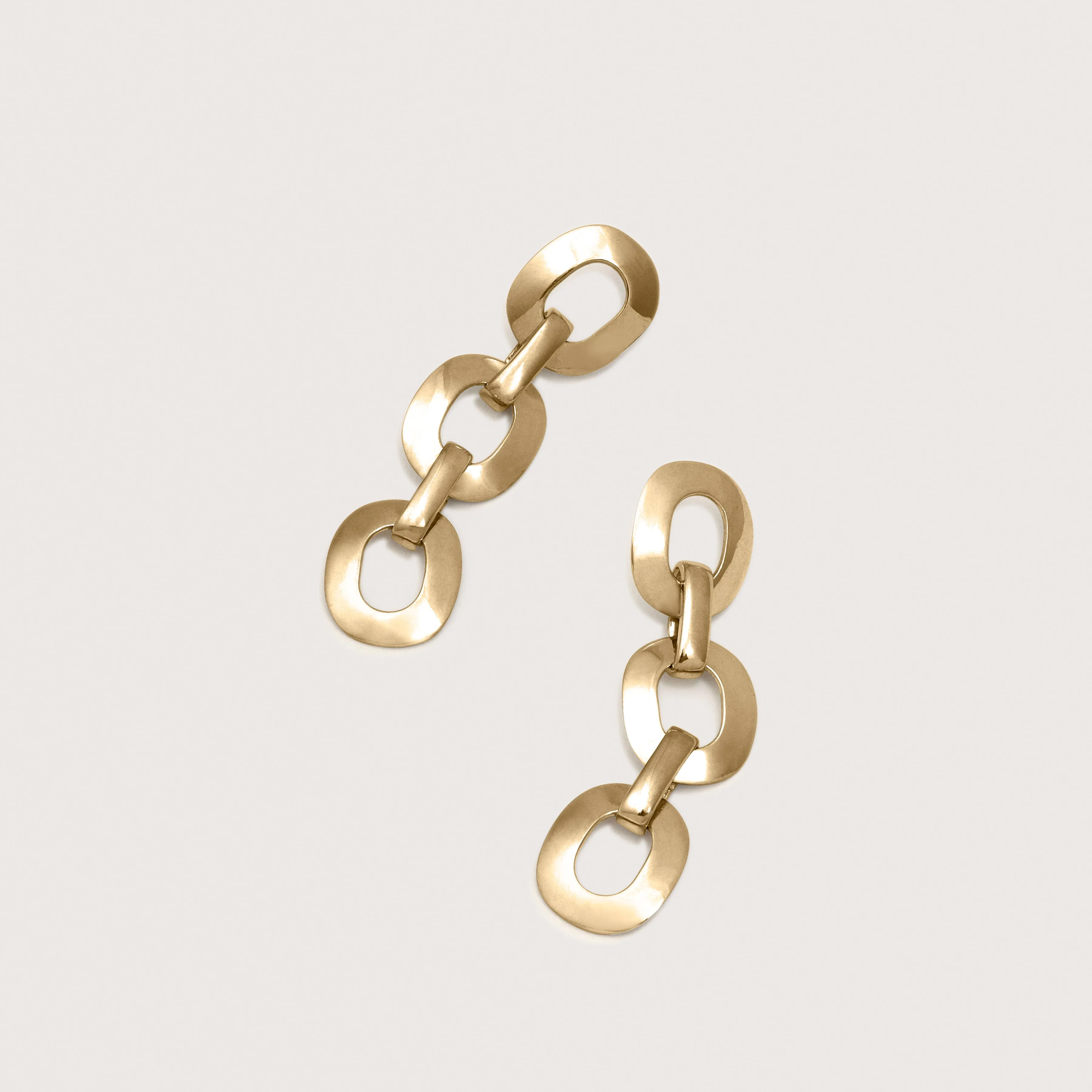 Sydney Earrings Medium