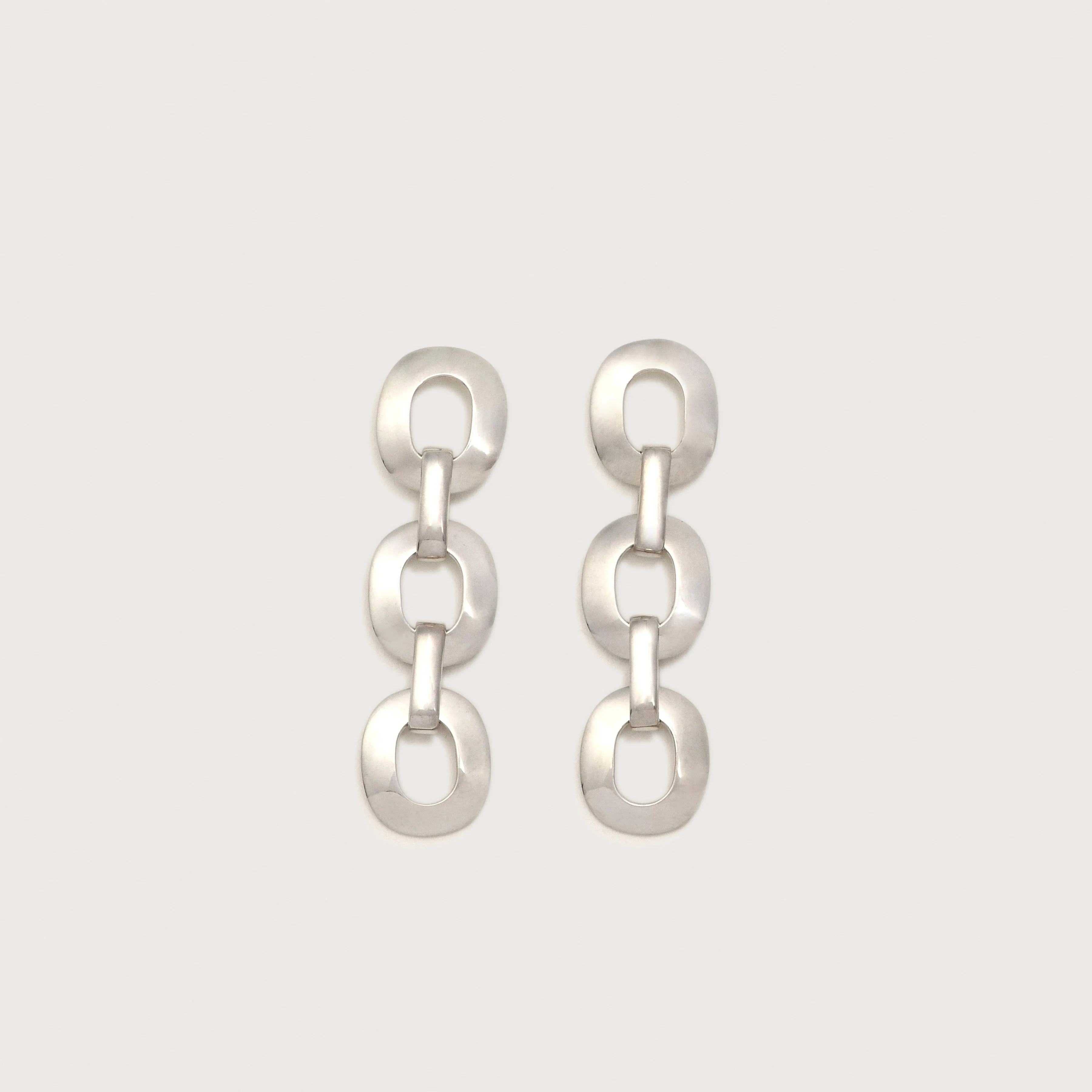 Sydney Earrings Medium