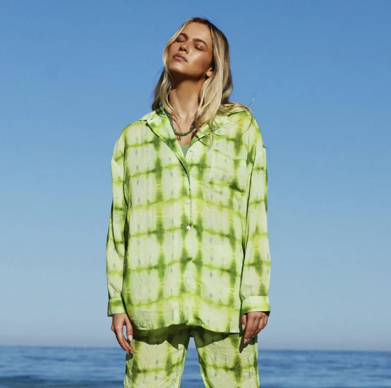 The L/S leisure shirt