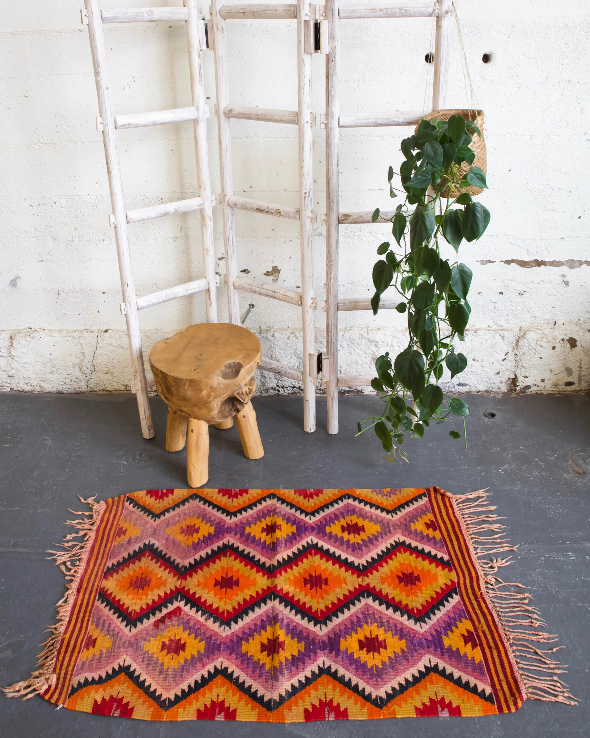 Vintage Mini Turkish Kilim Rug 2'5"x4'