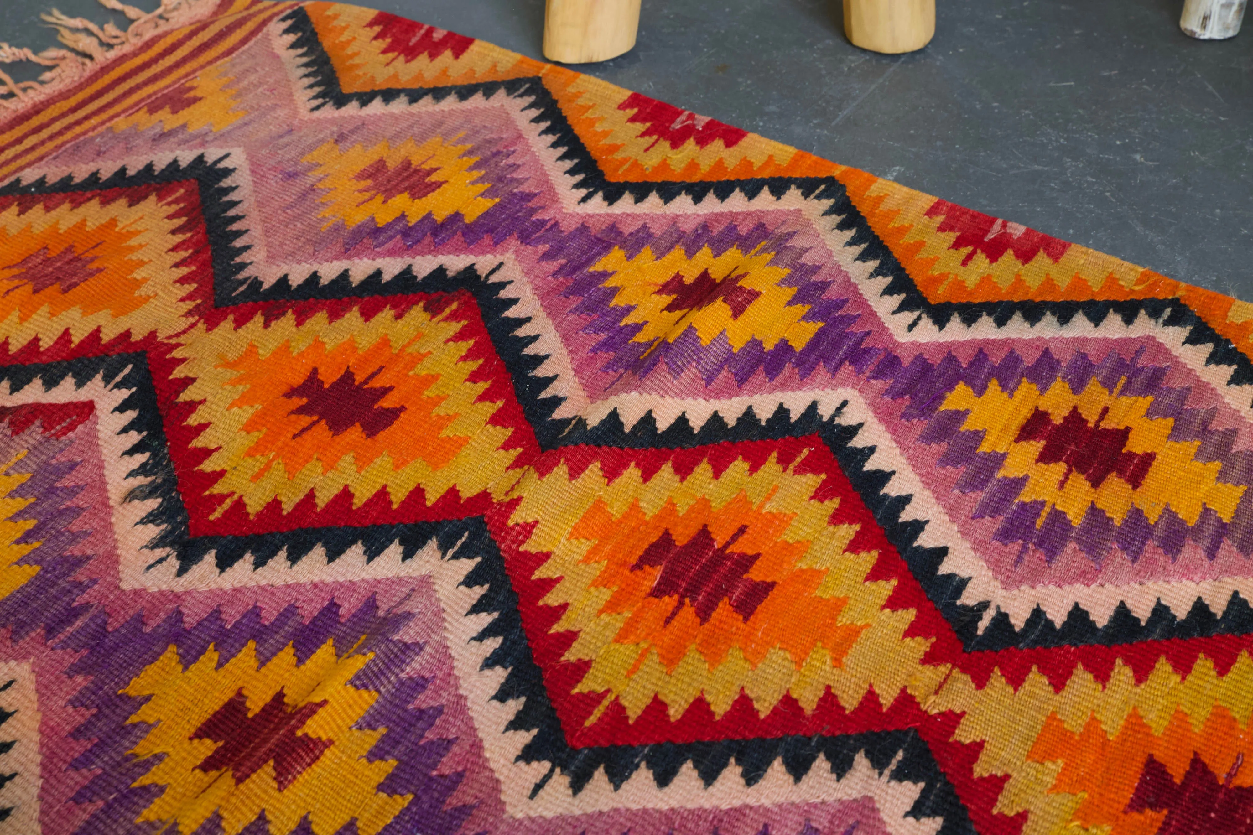 Vintage Mini Turkish Kilim Rug 2'5"x4'