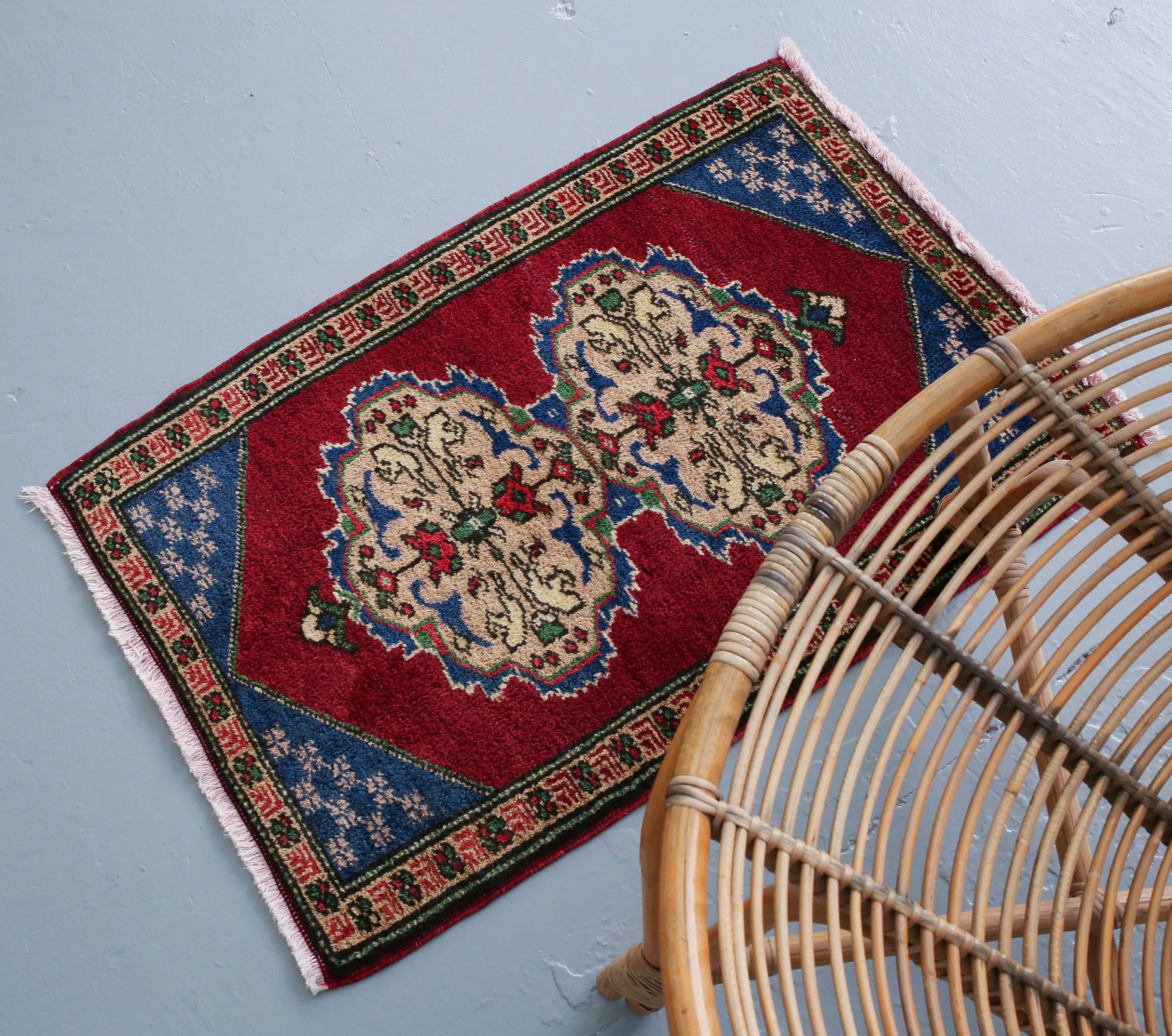 Vintage Mini Turkish Rug 1.10ftx2.10ft