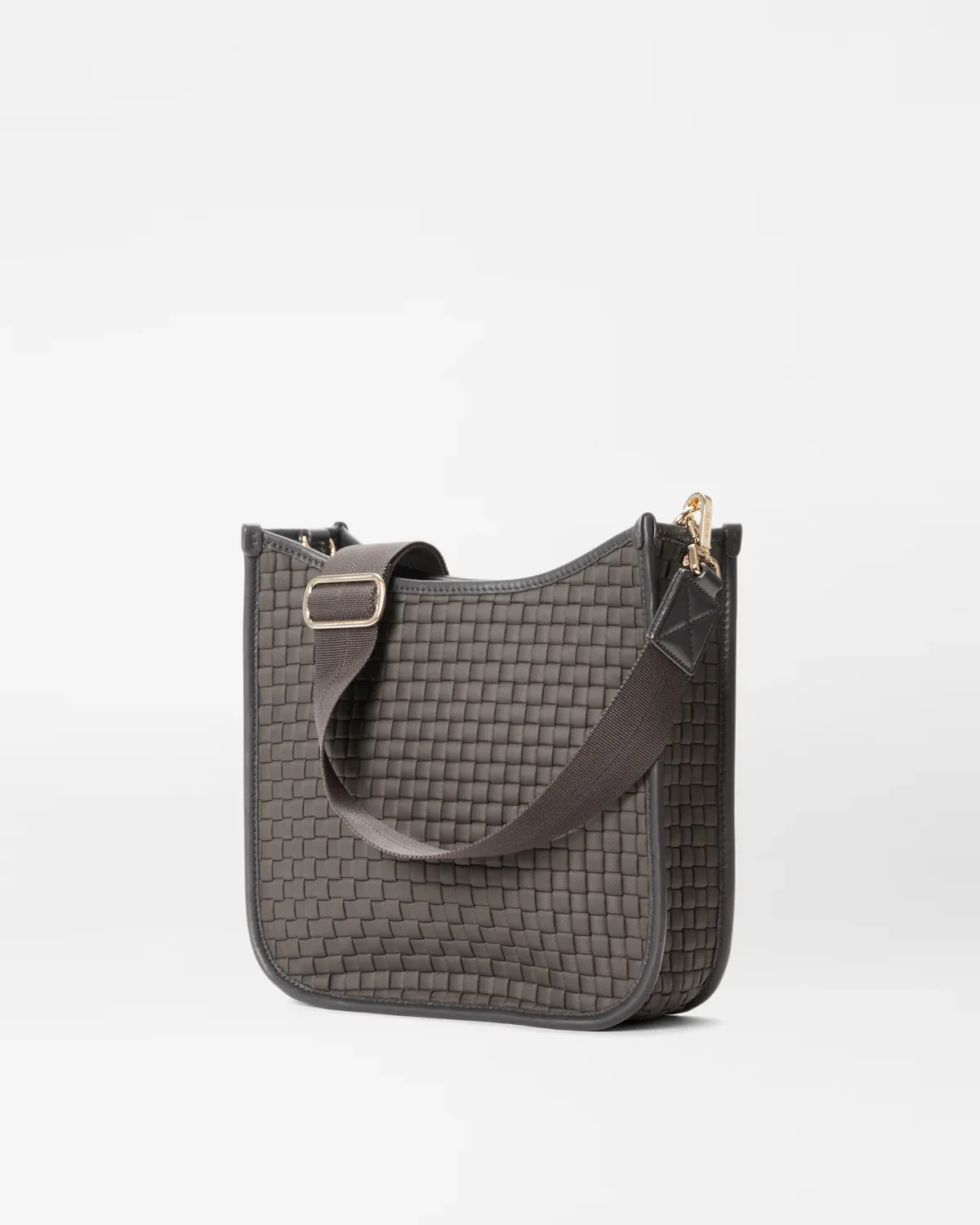 Woven Box Crossbody | Magnet